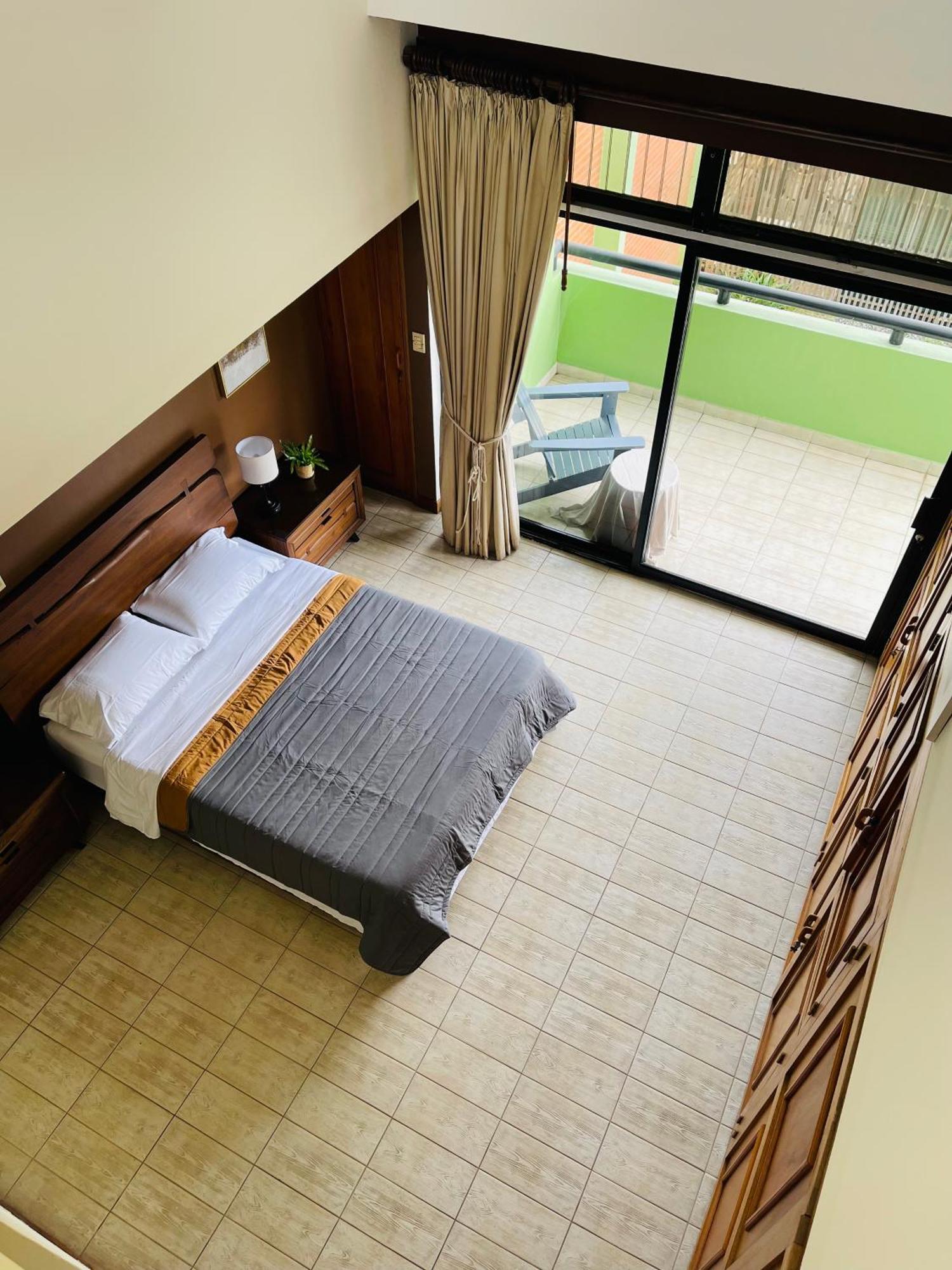 The Rainier Bed & Breakfast 5 聖荷西 外观 照片